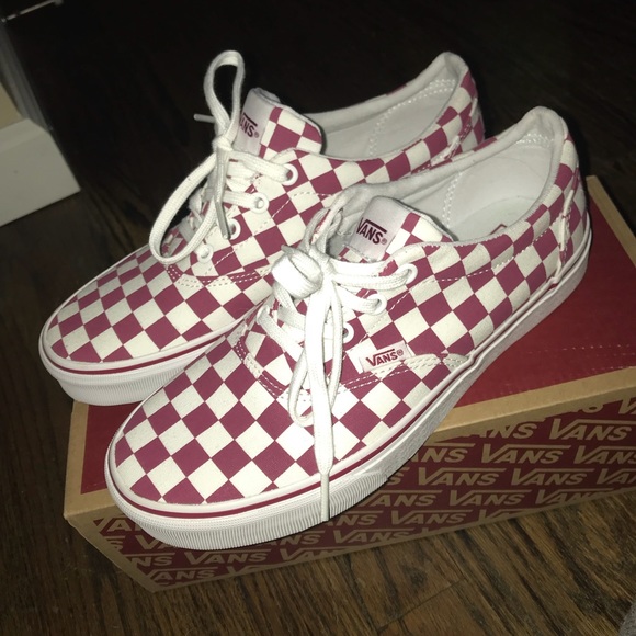 Vans - Picture 2 of 4